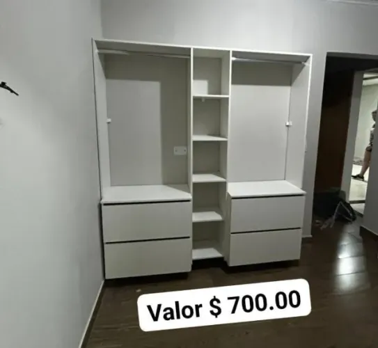 CLOSET SUSPENSO MDF NOVO