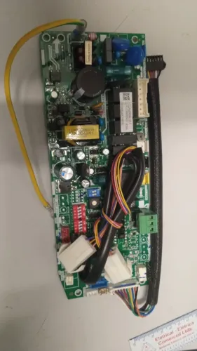 PLACA FANCOIL TIPO CASSETE CARRIER 40HK25