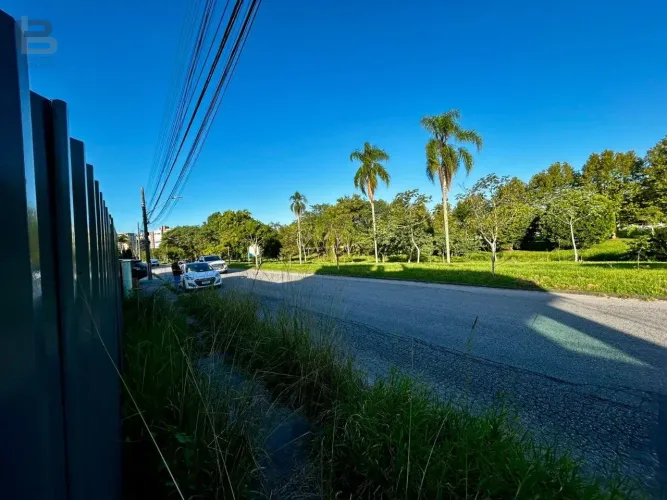 Terreno para Venda em Palhoça / SC no bairro Pedra Branca