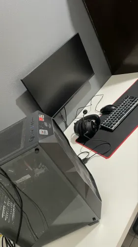 Pc Gamer completo l Monitor e perifericos
