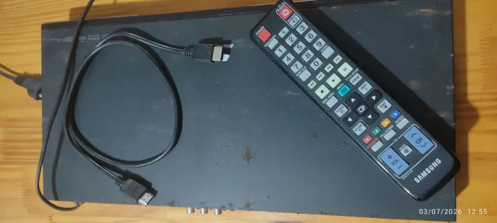 Aparelho de blue-ray e DVD CD player