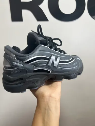 Tênis new balance 1000