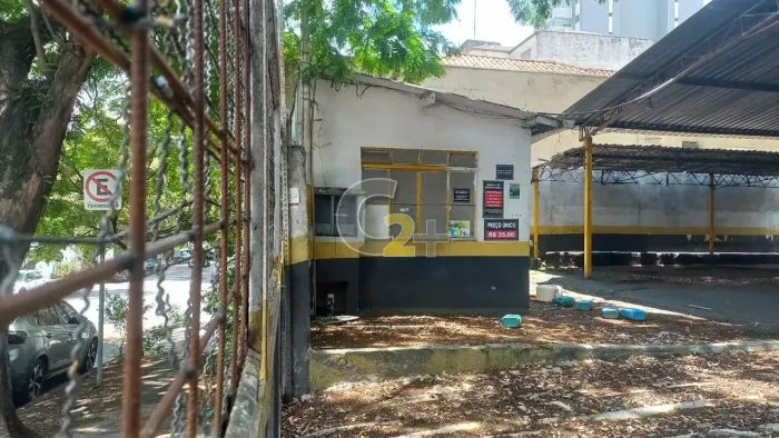 Terreno à venda na Sumaré residencial/comercial