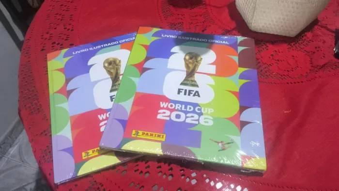 Vendo album capa dura