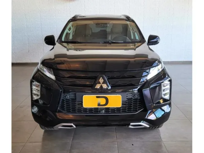 Mitsubishi Pajero Sport Legend Black 2.4 4X4 (die) Aut. 2024