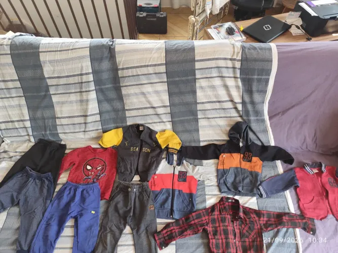 Roupas de frio 3 e 4 anos excelente estado 