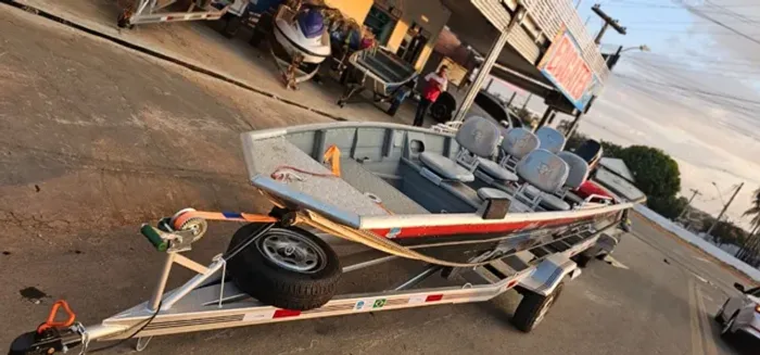 Canoa 5m Marreco de Goiás