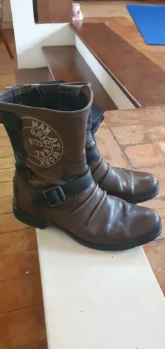 Bota de couro masculina Italiana Bata 41