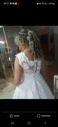Penteado e maquiagem  para  noiva e debutante 