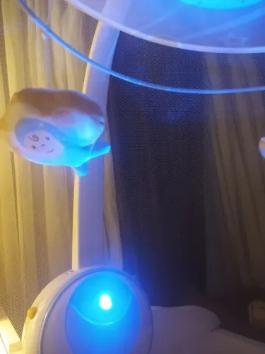 Móbile berço Chicco com projetor