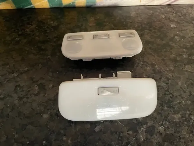 Luz de teto plafonier renalt Fluence 