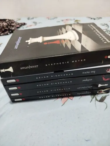 Coleção de livros da saga crepúsculo