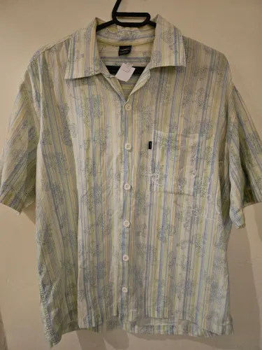 Camisa Masculina Estampada com Listras Marca Rip Curl Tamanho M