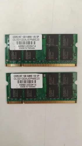 2x Memórias Elpida 1GB DDR2 667MHz SO-DIMM - Usadas