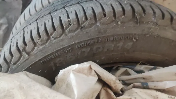 pneu 175/70 r14 usado com 5