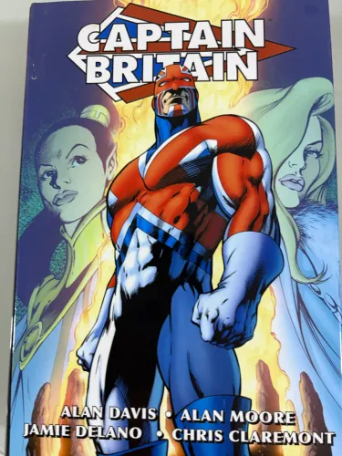 Captain Britain omnibus primeira edicao