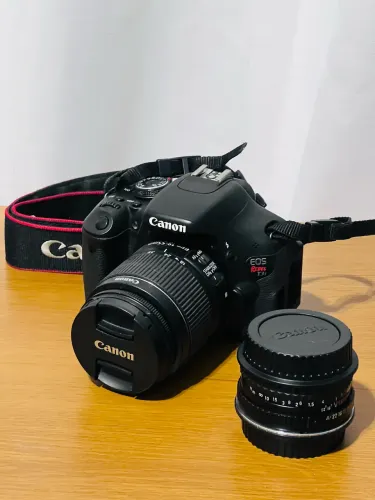 Canon Rebel T3i com lente 50mm ? perfeita pra fotos e vídeos!