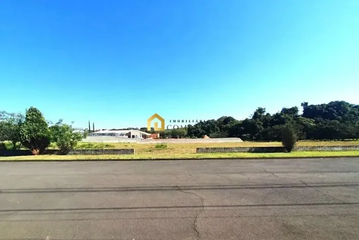 Condomínio Villa Toscana - Terreno localizado no Condomínio Villa Toscana - Votorantim/SP