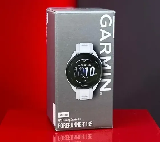 Garmin Relógio Forerunner 165 Basic - Mist Gray / Whitestone - 43MM - Produto Novo