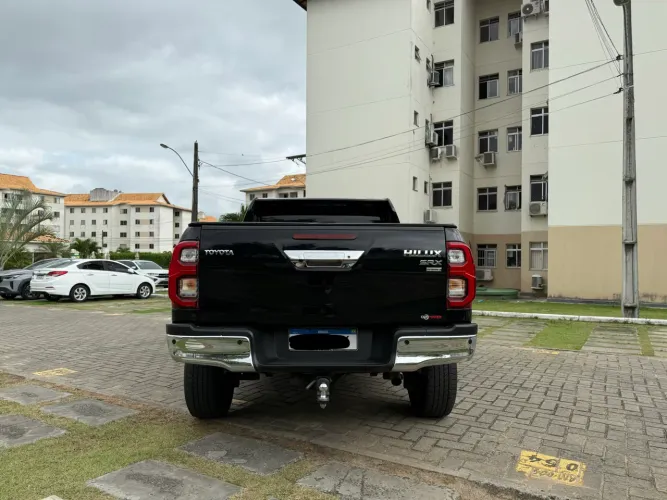 Toyota Hilux CD SRX Plus 4X4 2.8 TDI Die. Aut. 2025