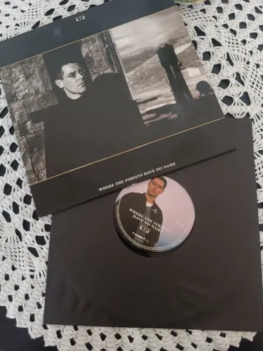 RARO VINIL U2