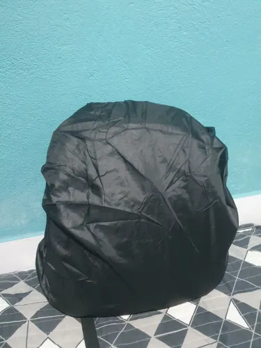 Capa de chuva para bolsa. Mochila