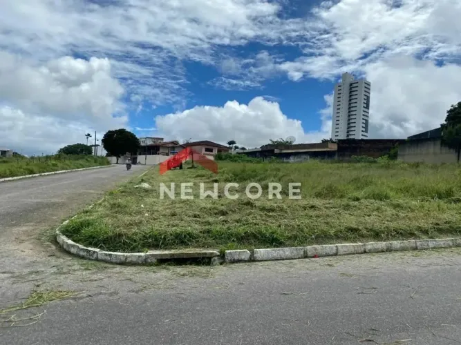 Lote em Rua Paulo Barbosa Ferreira - Heliópolis - Garanhuns/PE