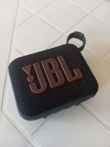 Caixinha JBL NOVINHO.