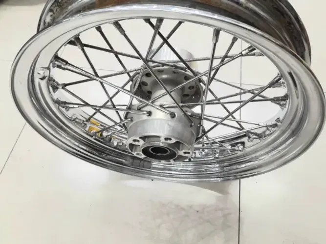 Roda Traseira Harley-davidson Softail Deluxe - Usada