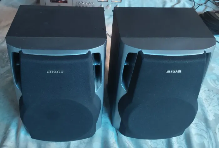 Par de Caixas Acústicas Aiwa s505