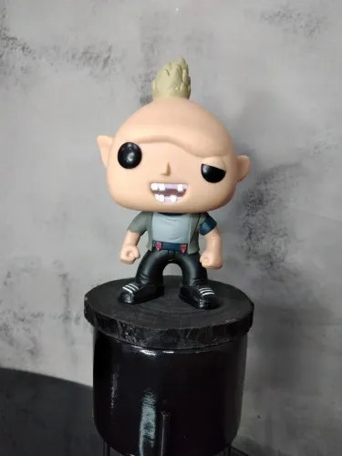 Funko Sloth 76 (sem caixa)