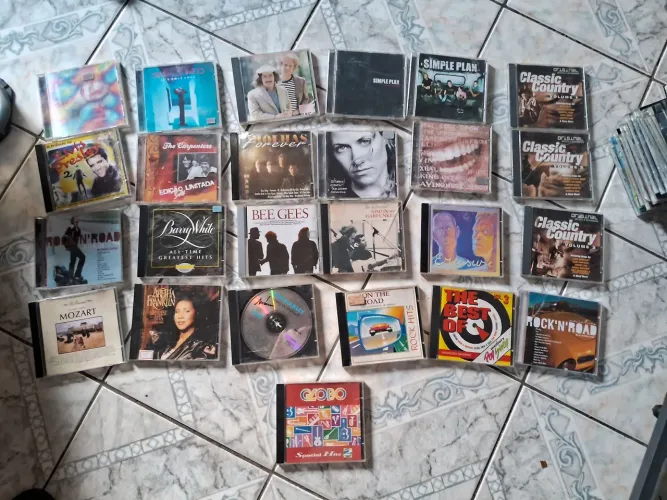 Lote/ Coleção de Cds internacionais