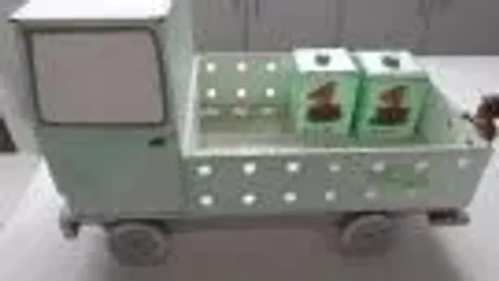 Caminhão Verde - porta utensílios - baixou o preço!