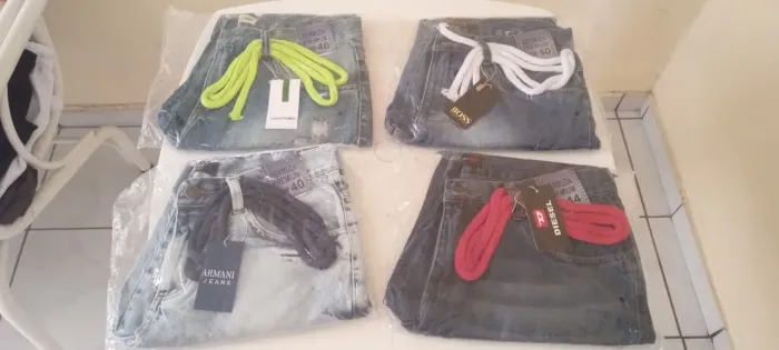 Bermudas jeans c/ elastano multimarcas