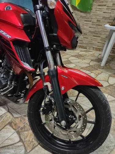 Yamaha fazer 250 flex com ABS