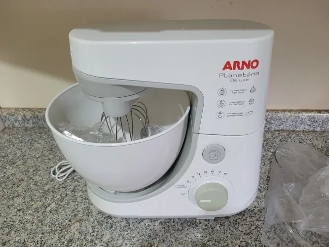 Batedeira Planetária Arno Deluxe Branca