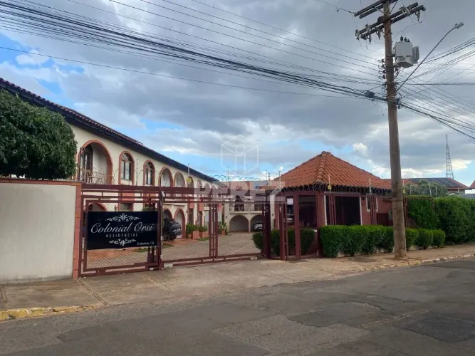Sobrado no Condomínio Residencial Colonial Orsi
