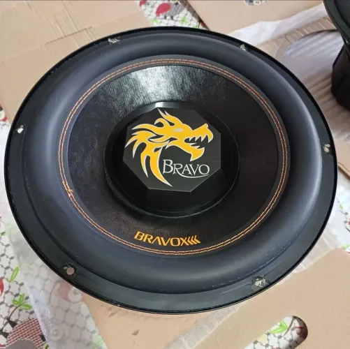 Bravox Bravo 350 RMS 12 POLEGADAS. 