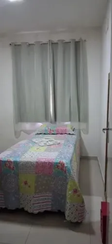 Casa em Condomínio com 2 Quarto(s) e 2 banheiro(s) para Alugar, 150 m² por R$ 2600 / Mês