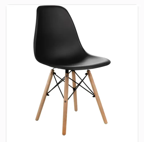 Conjunto de mesa e cadeiras