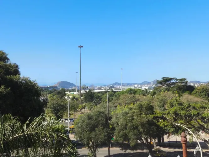 Apartamento conjugado, Glória