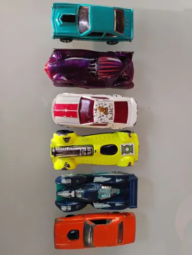 Coleção de carrinhos Miniaturas Hot Wheels 
