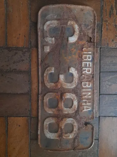 Placa de Carro da Época em que Uberlândia se Chamava Uberabinha