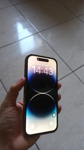 IPhone 14 Pro - Usado. 