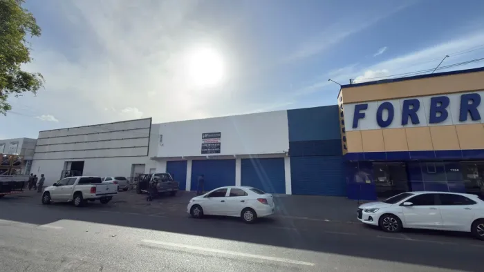 Galpão Comercial na Ville Roy - Aceito Proposta