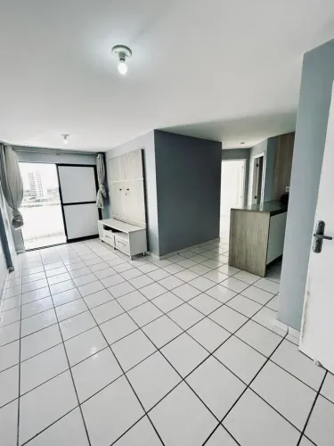 CONDOMINIO ILHA DE CAPRI, EXCELENTE APARTAMENTO NO CALHAU, PERTO DA NISSAN , 2 QUARTOS, NA
