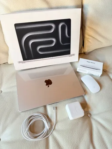 MacBook Pro 14" + Mouse Apple 