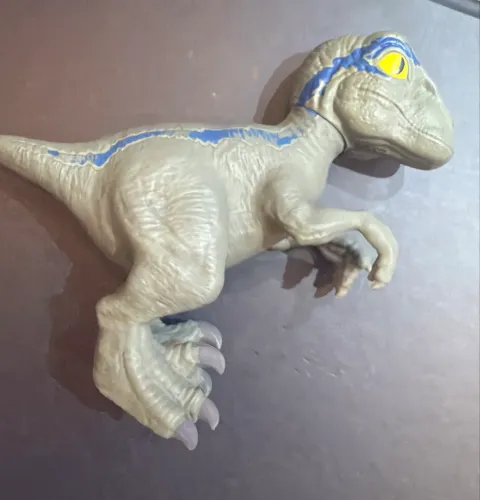 Vendo Boneco Dinossauro Blue Jurassic World Goo Jit Zu