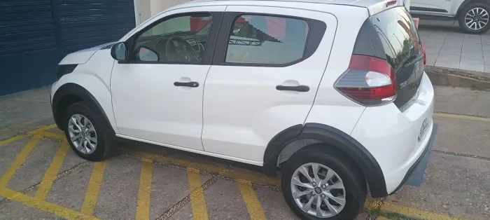 Fiat Mobi Like 1.0 Fire Flex 5P. 2023