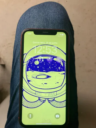 iPhone XR 64gb em bom estado